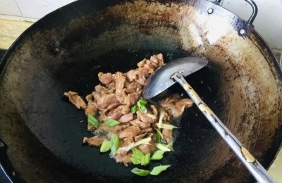 合成牛肉和牛肉区别是什么？怎么区别是什么？合成牛肉