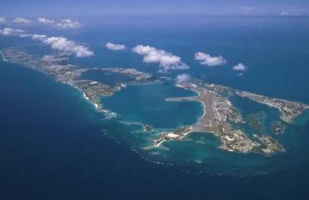 超级金刚捍卫百慕大，死亡三角地底真有另一个世界？